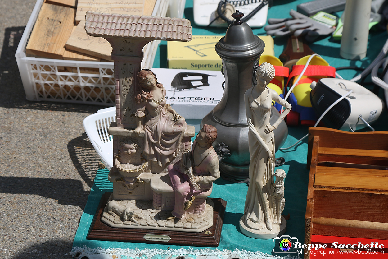 VBS_0026 - Mercatino dell'Antiquariato e dell'Hobbismo - Luglio 2023.jpg